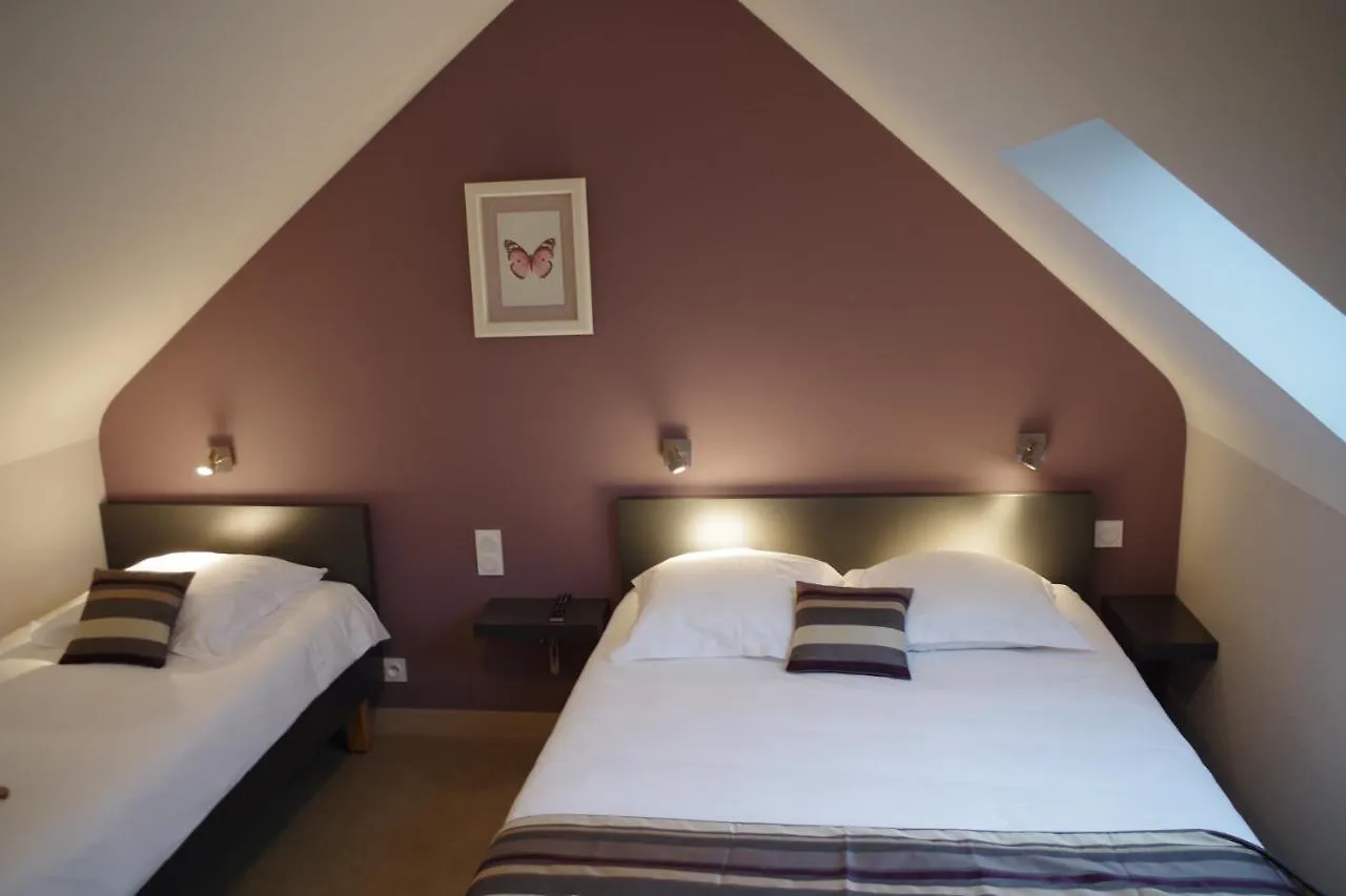 **  Hotel Le Cadoudal à Auray France