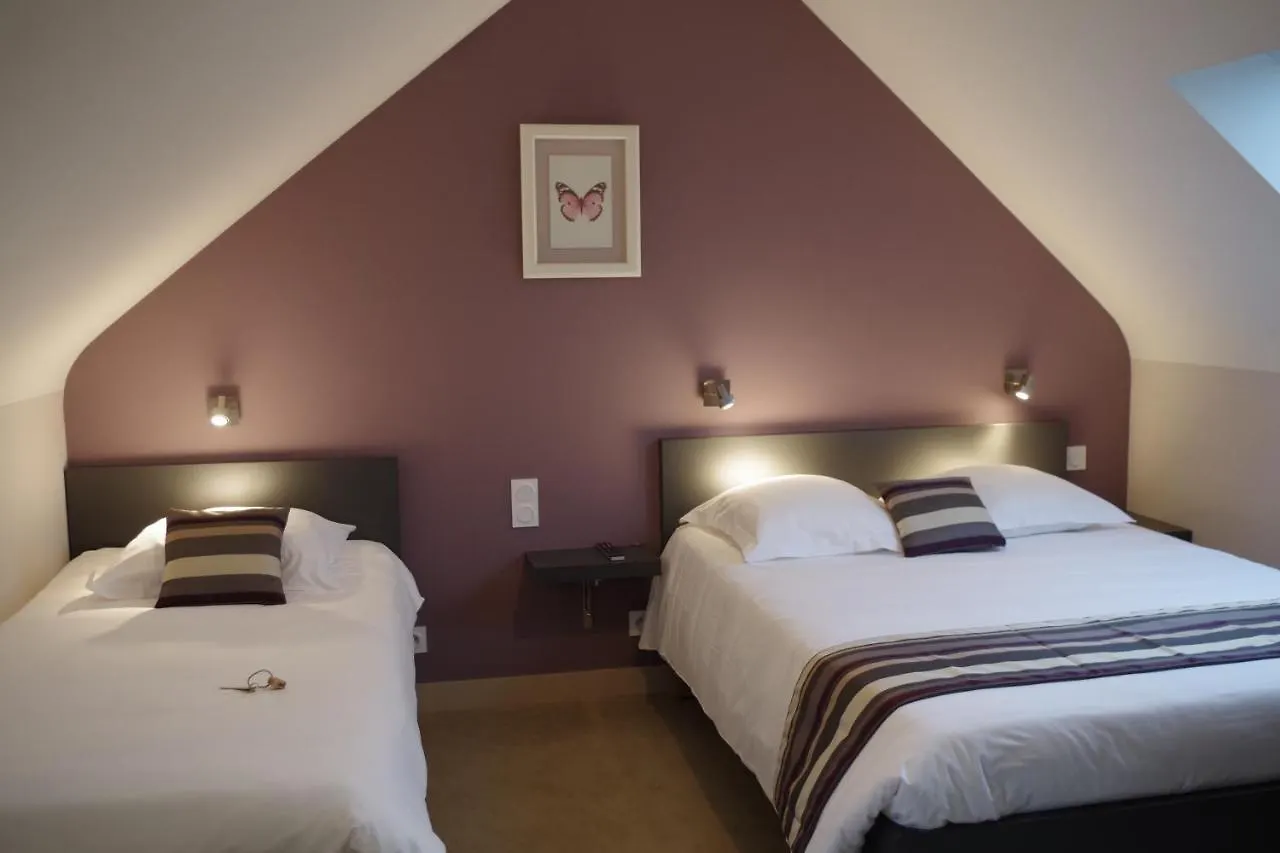 Hotel Le Cadoudal à Auray 2*,