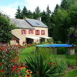 D'hotes Le Bas Rassinoux Bed & Breakfast